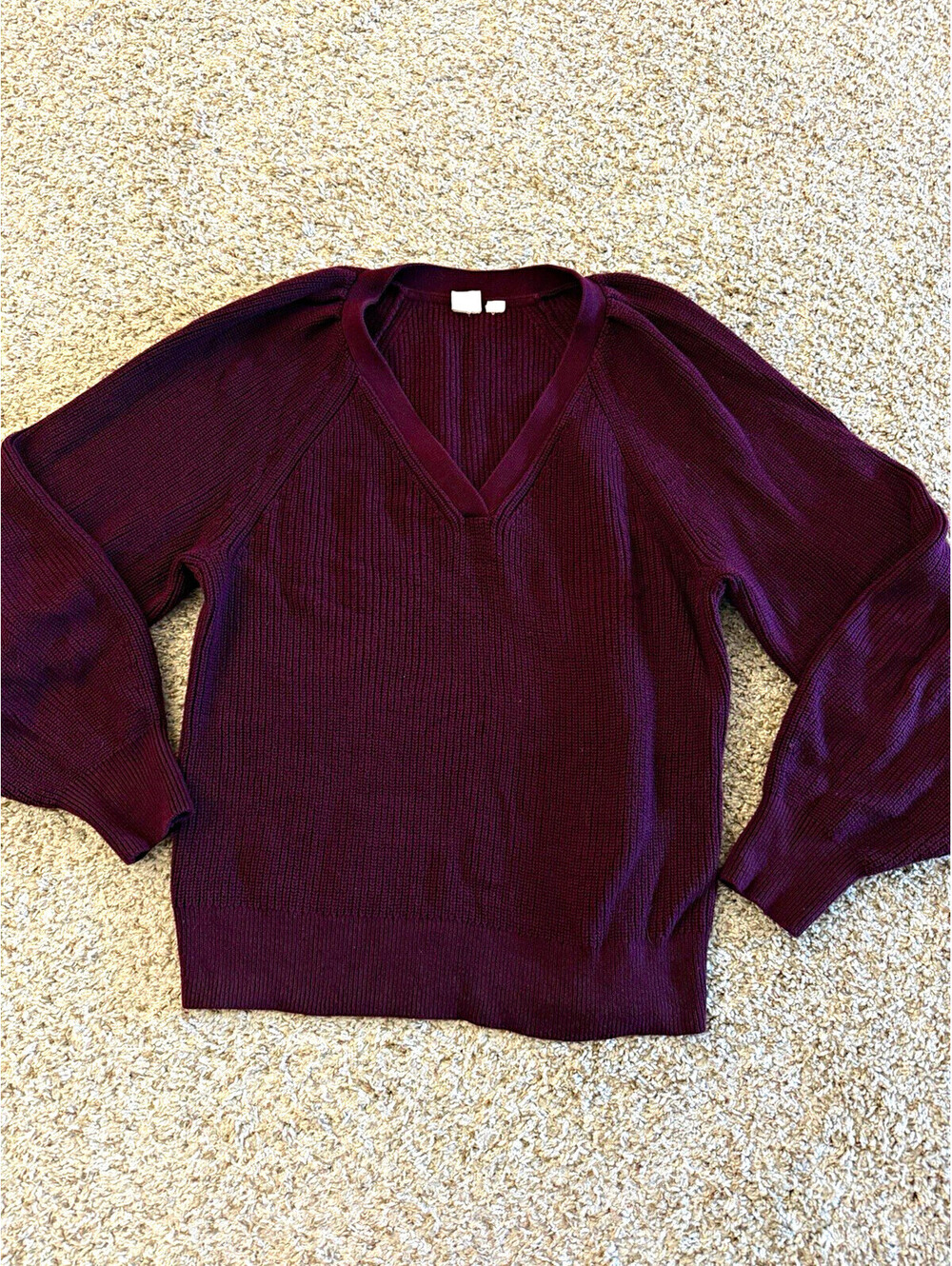 Gap V-Neck Sweater Women's M Plum 100% Cotton Ribbed Knit Puff Sleeve Fall Chic